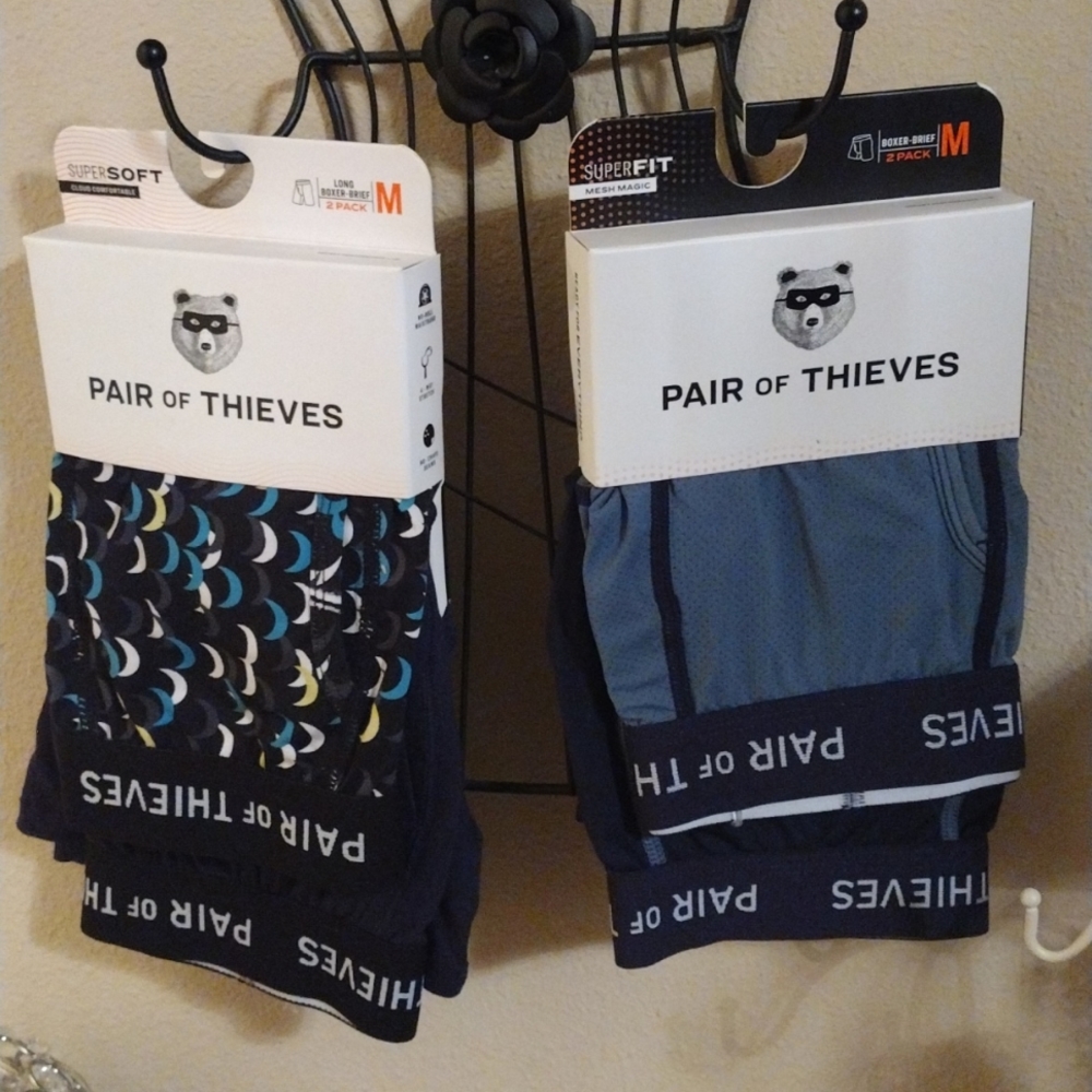 PAIR of THIEVES men's boxers